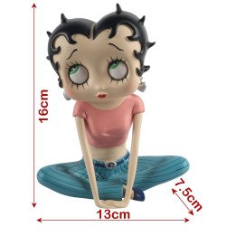Betty Boop Sitting Cross Leg Figure | Collectible